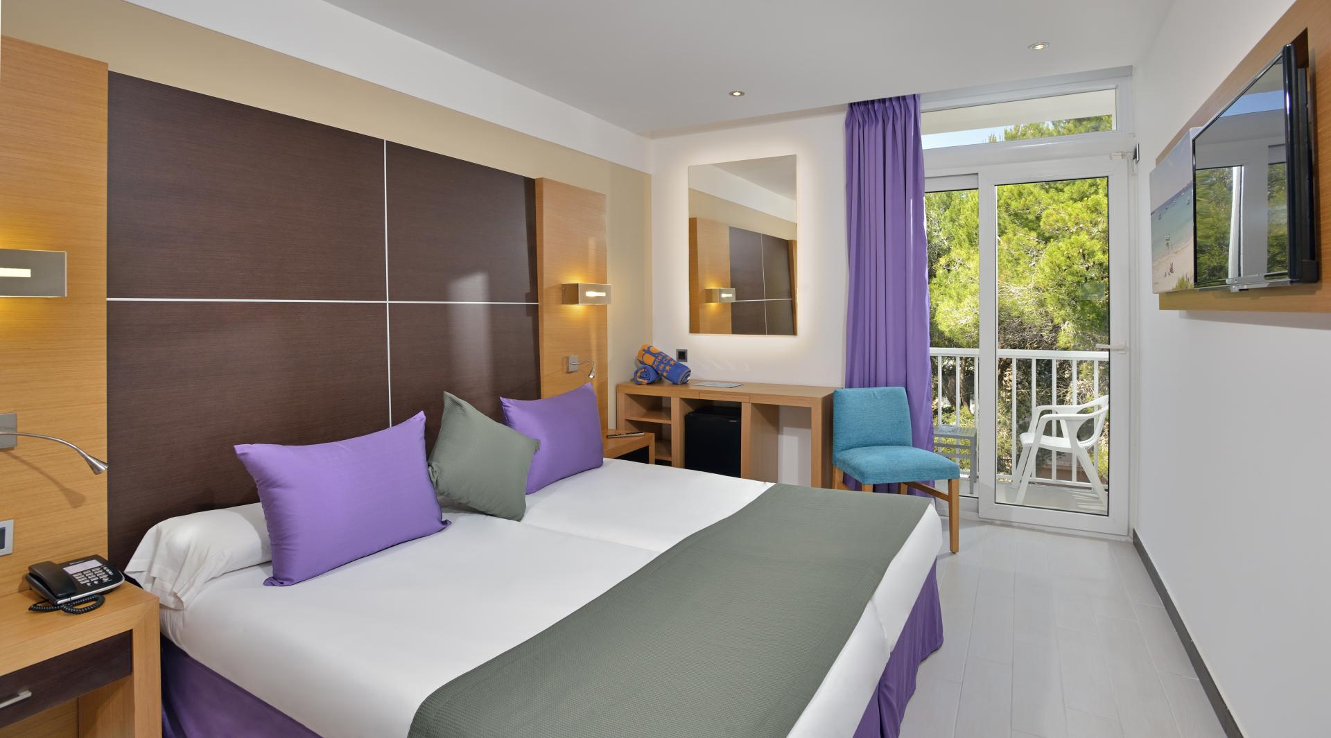 Isla de Cabrera Hotel image 1