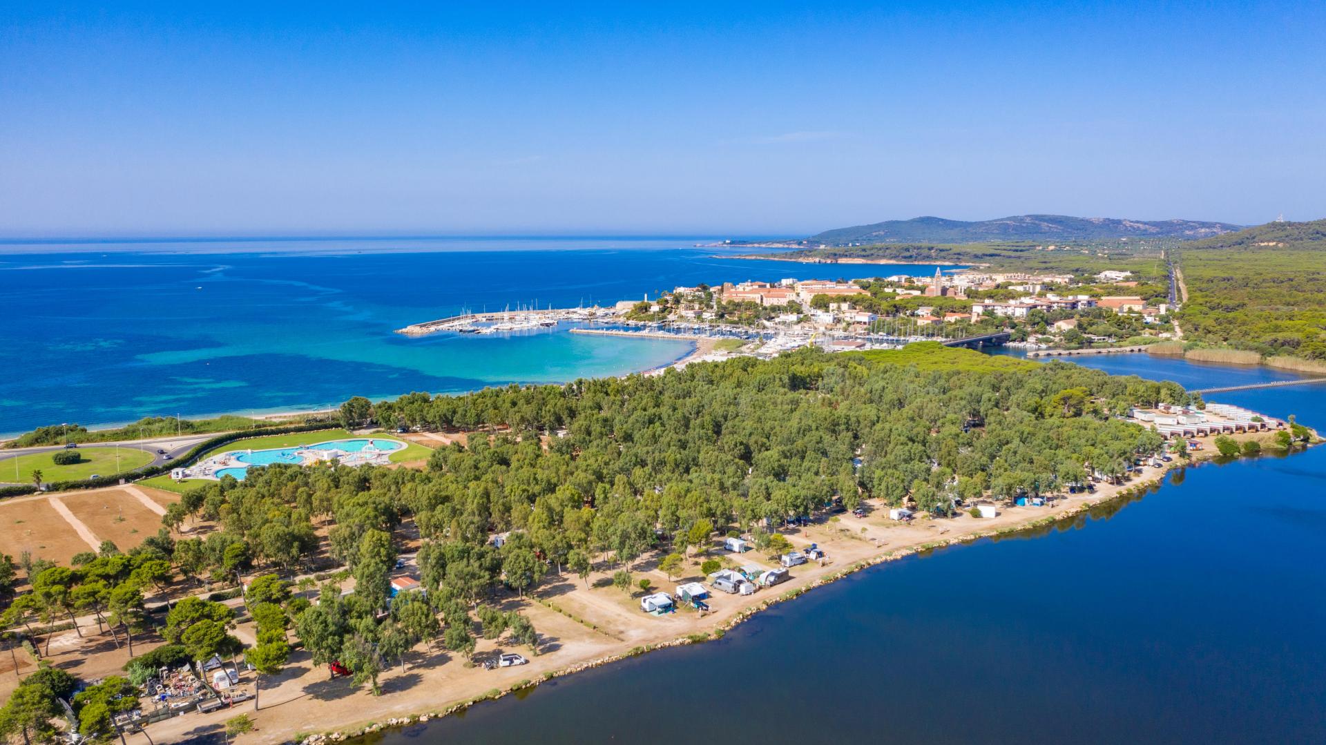 Zeezicht vanaf het balkon — Camping Village Laguna Blu