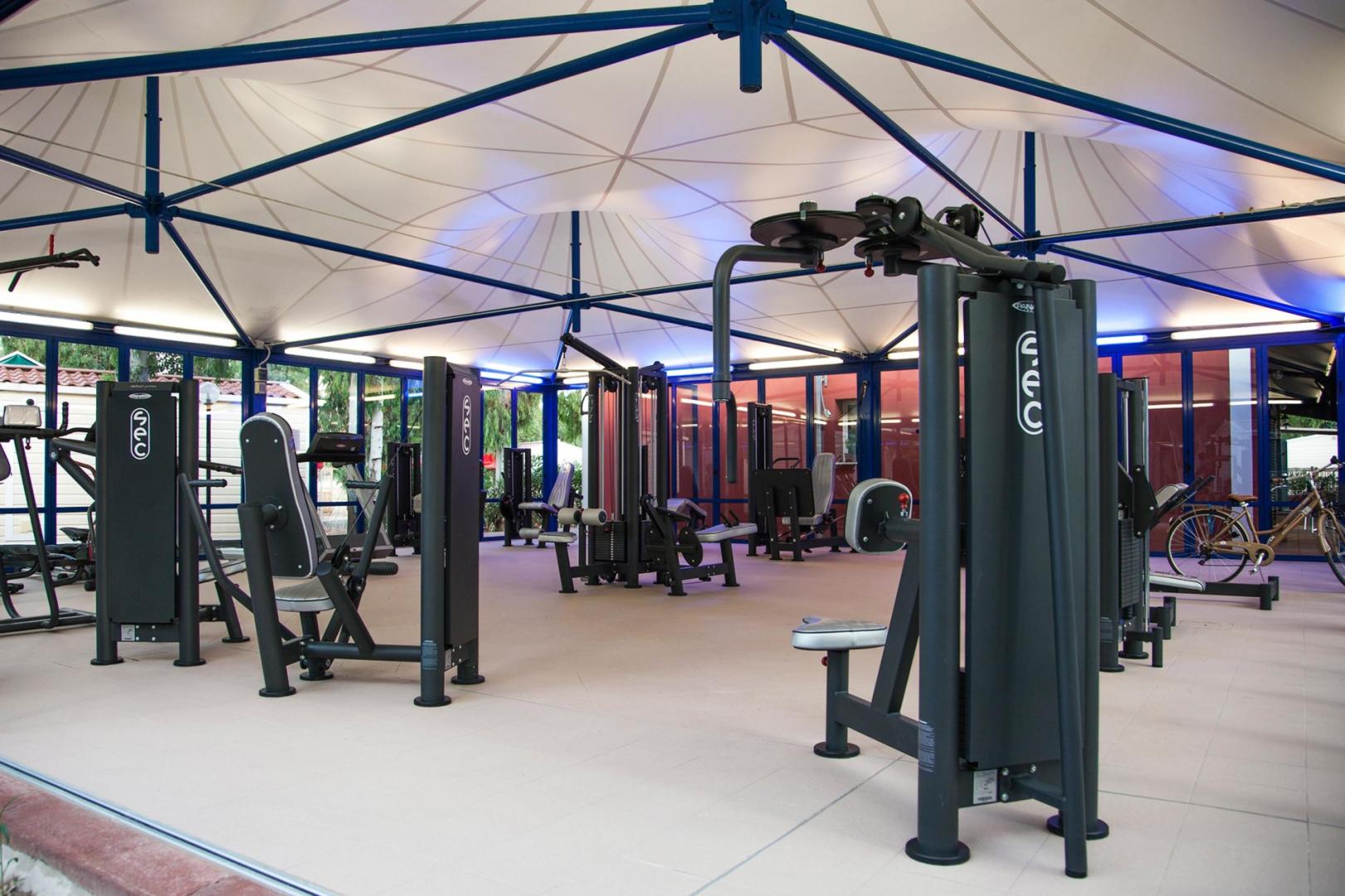Fitnessruimte met cardio-apparaten — Camping Village Laguna Blu