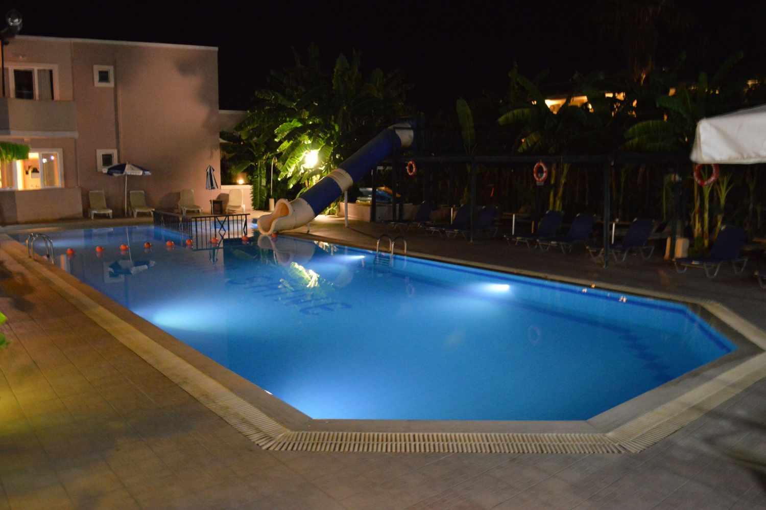 Sunshine Hotel & Apartments foto 8