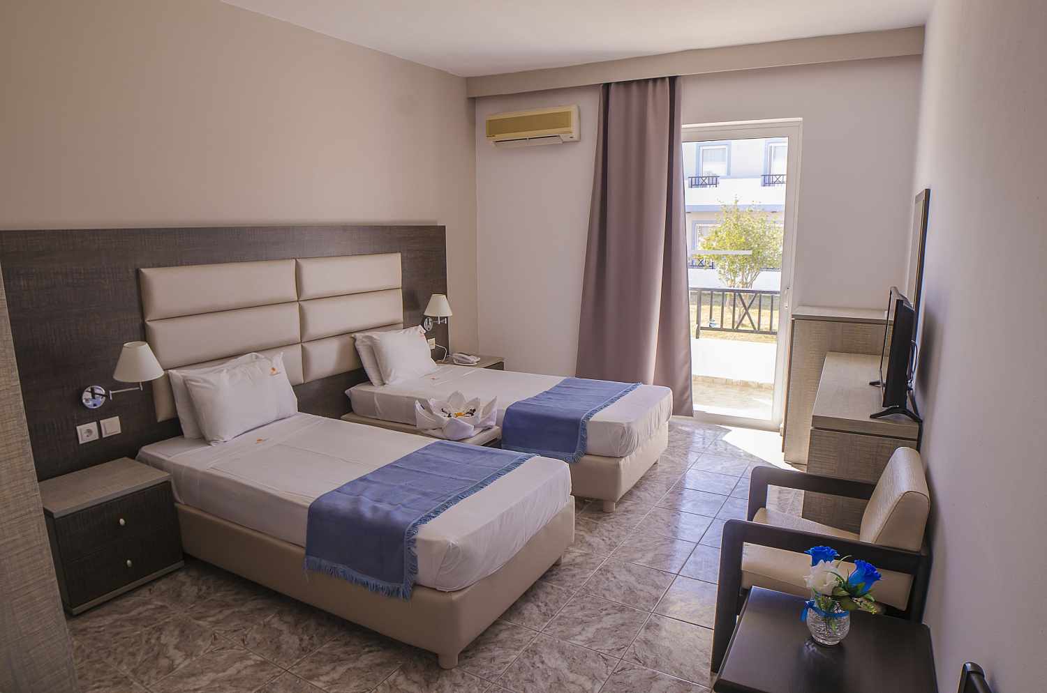 Sunshine Hotel & Apartments foto 20