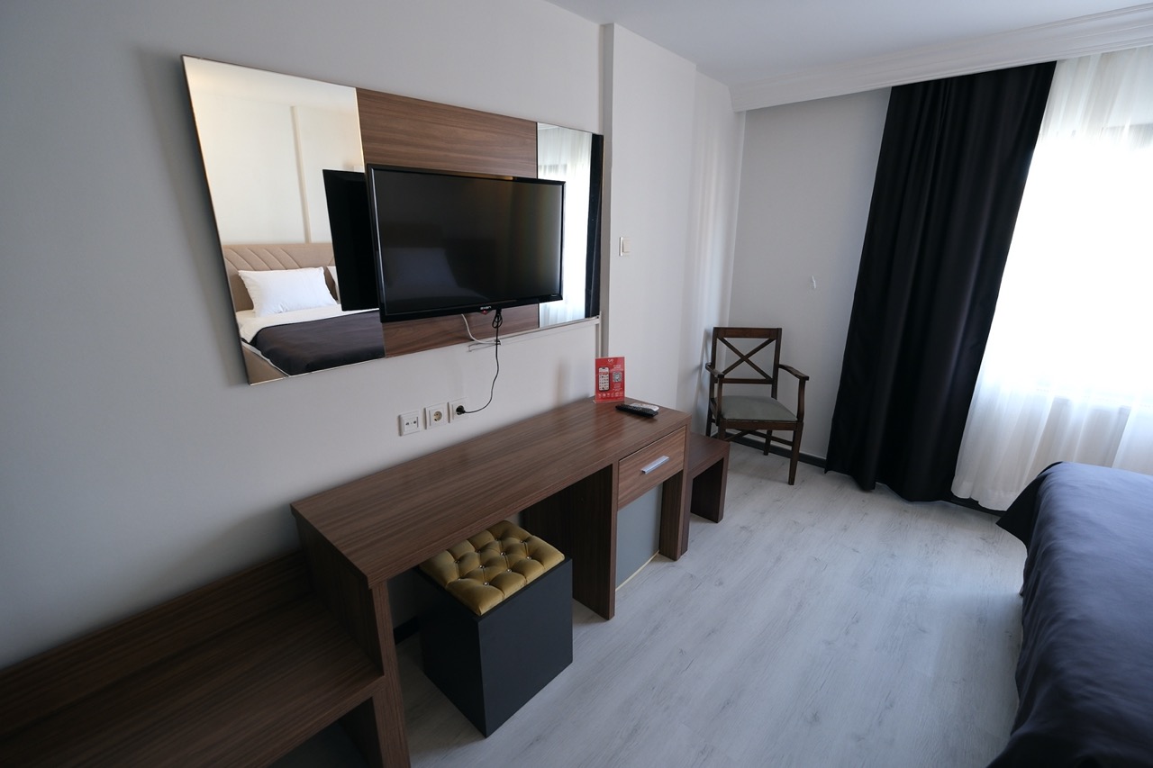 Üstün Alsancak image 3