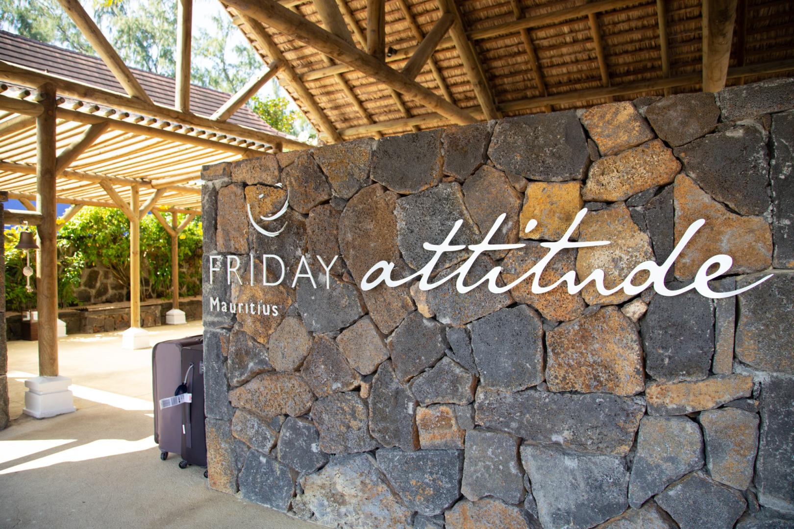 Friday Attitude foto 2
