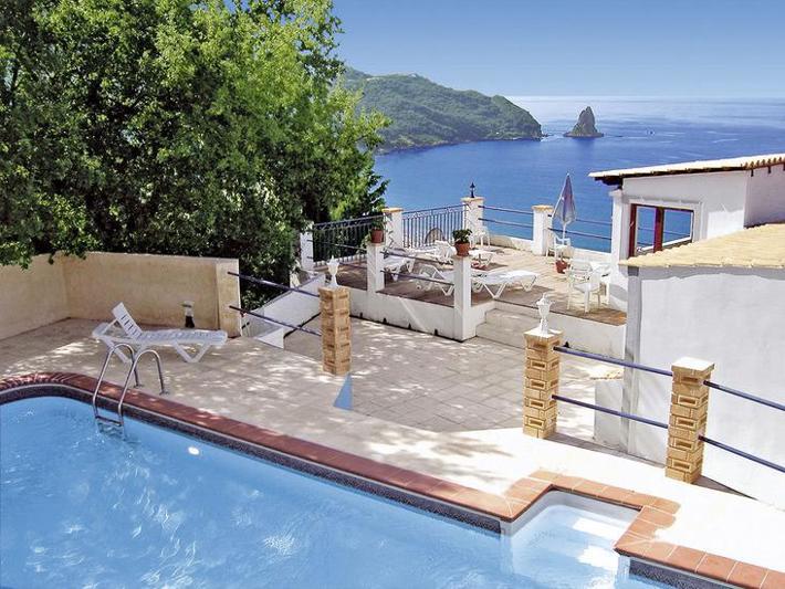 Belvedere Village foto 2