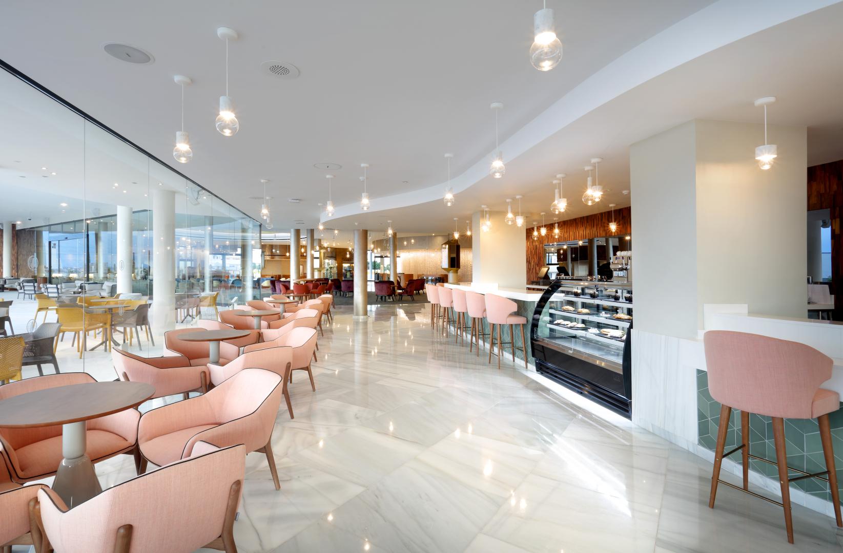 Hard Rock Hotel Tenerife image 3