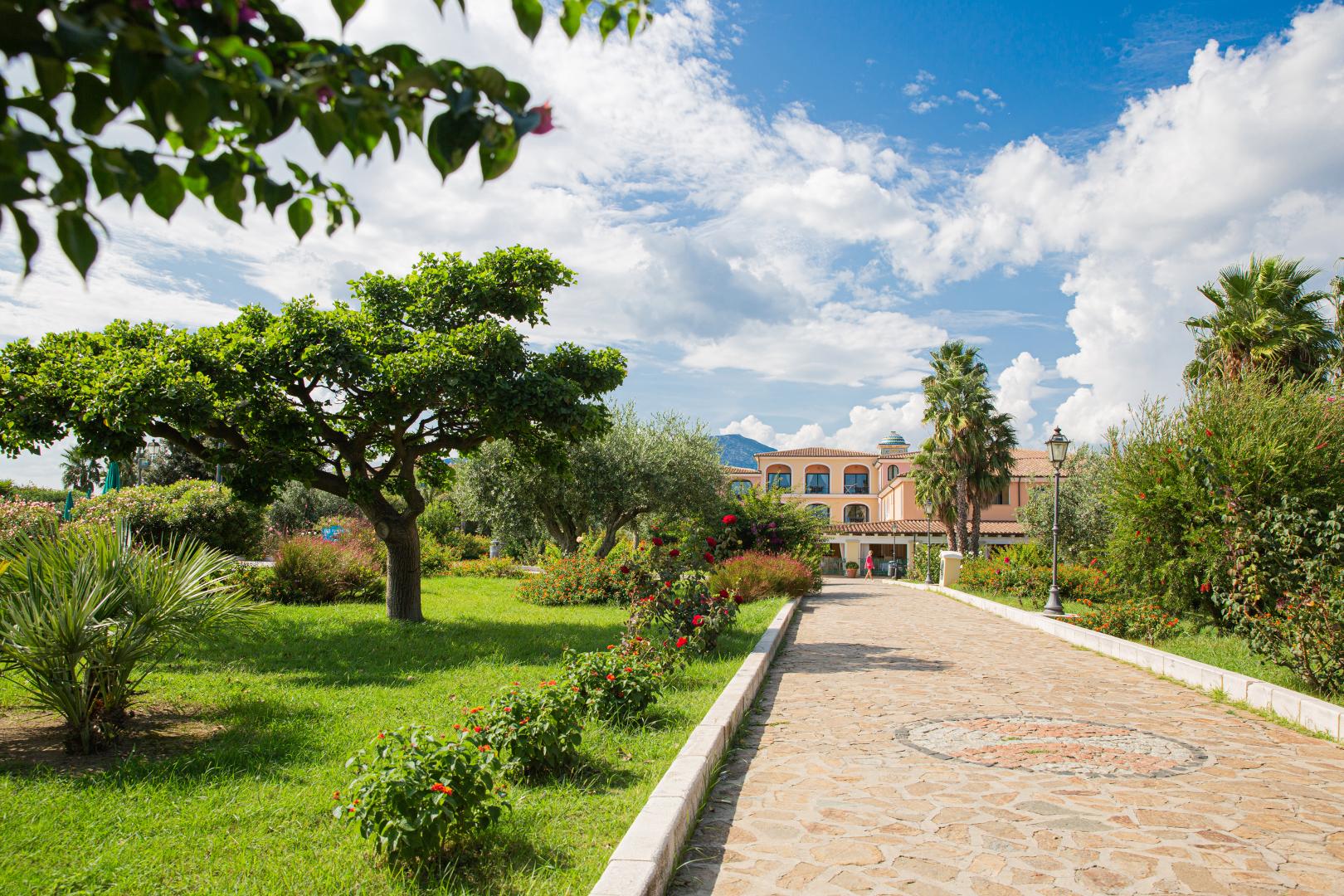 Binnenplaats — Club Hotel Marina Beach