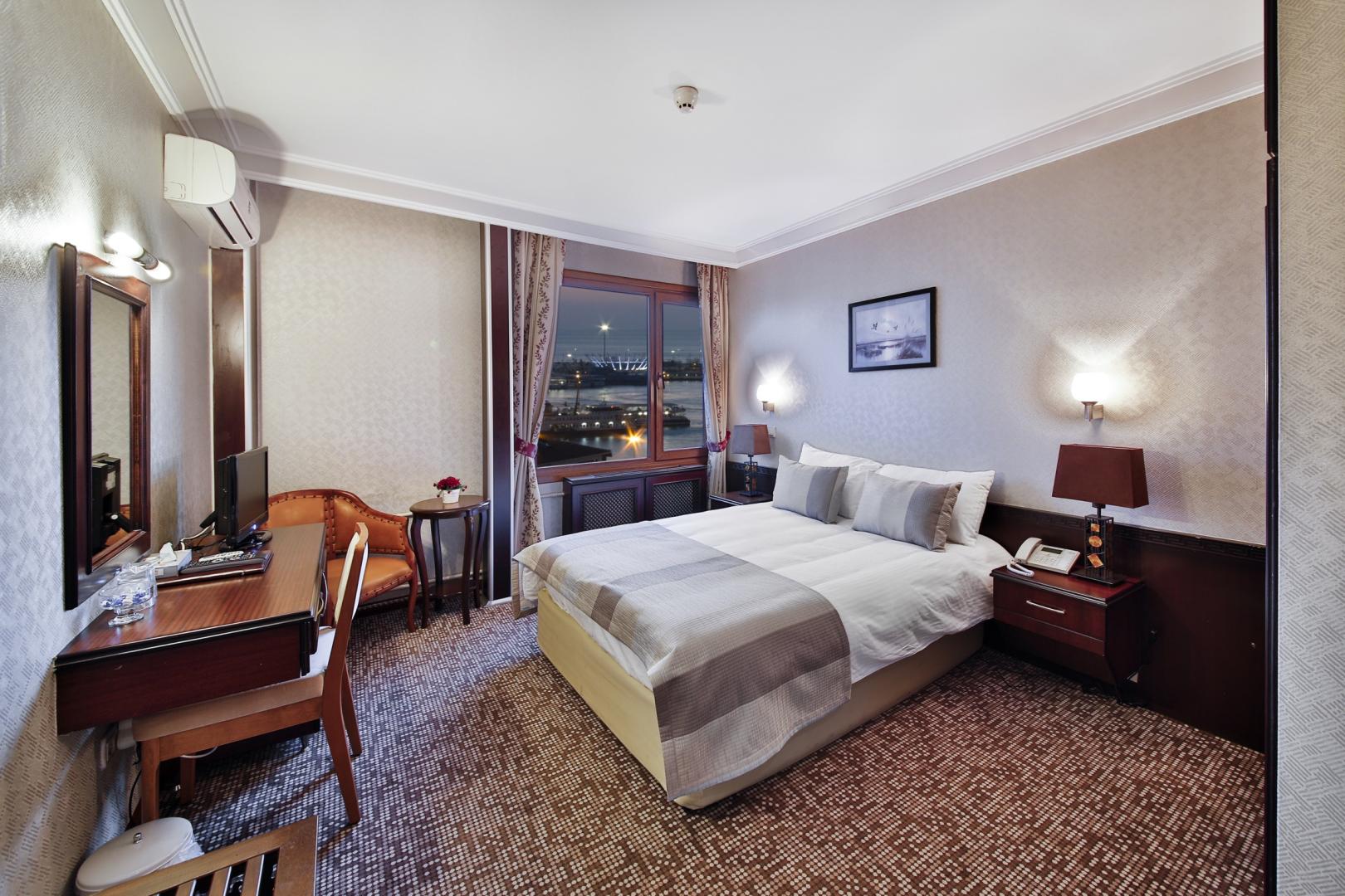 Sidonya Hotel image 1