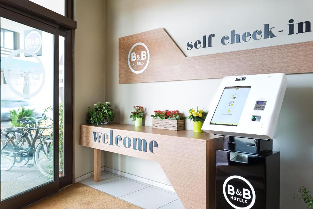 B&B HOTEL Milano Monza foto 24