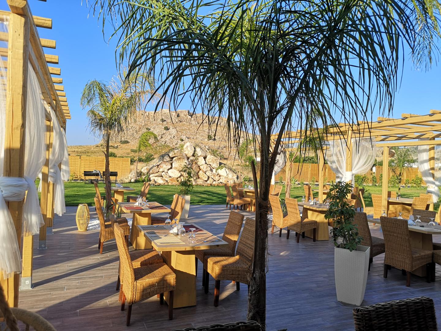 Alia Luxury Suites & Spa Beachfront Hotel foto 47
