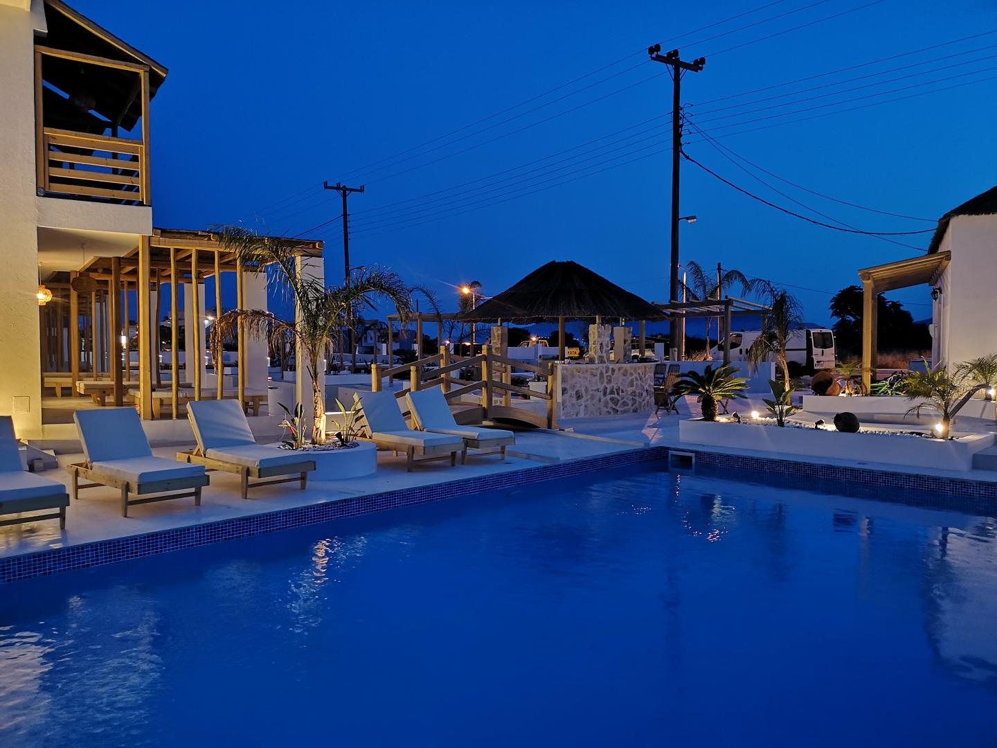 Alia Luxury Suites & Spa Beachfront Hotel foto 26