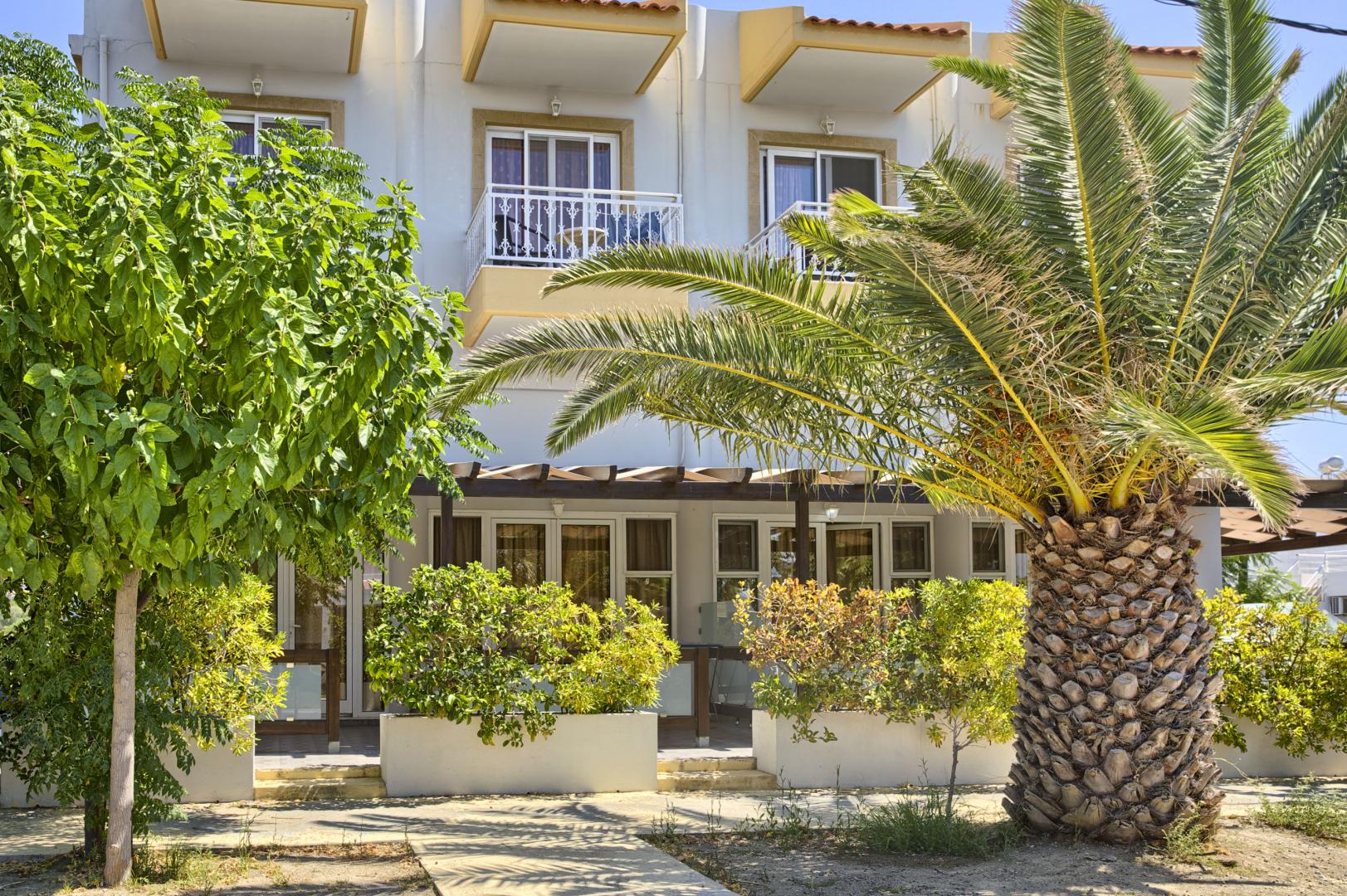 Alia Luxury Suites & Spa Beachfront Hotel foto 11