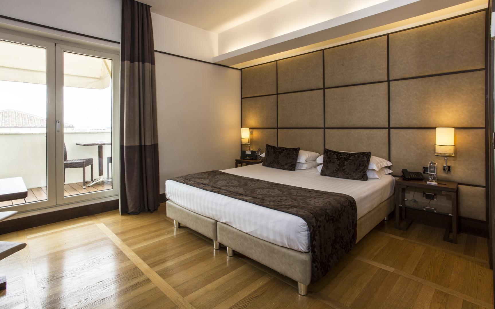 The Independent Hotel foto 28