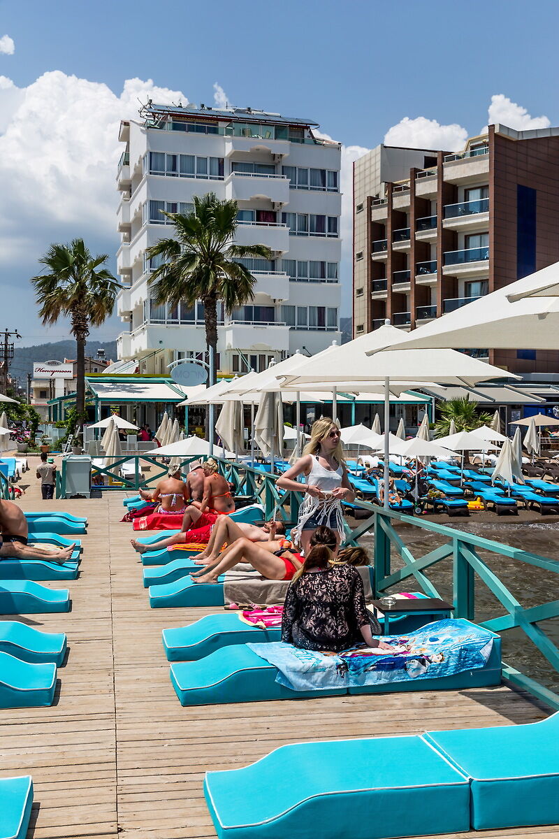 Honeymoon Beach Hotel foto 24