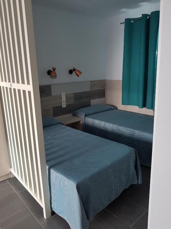 Atlantis Las Lomas image 1