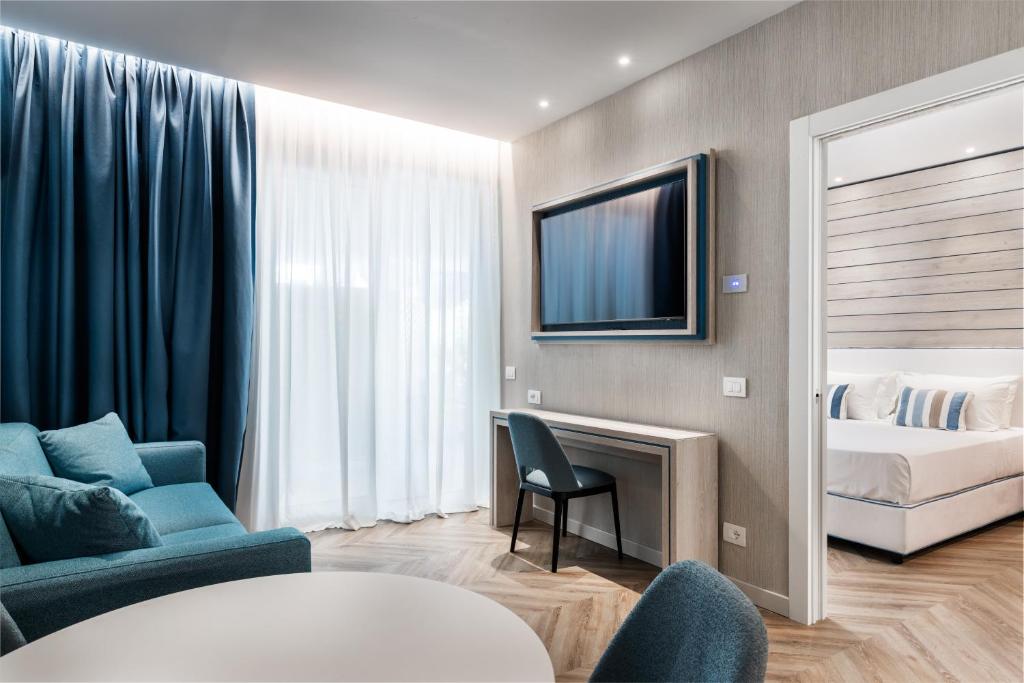 Hotel Tirrenia foto 16