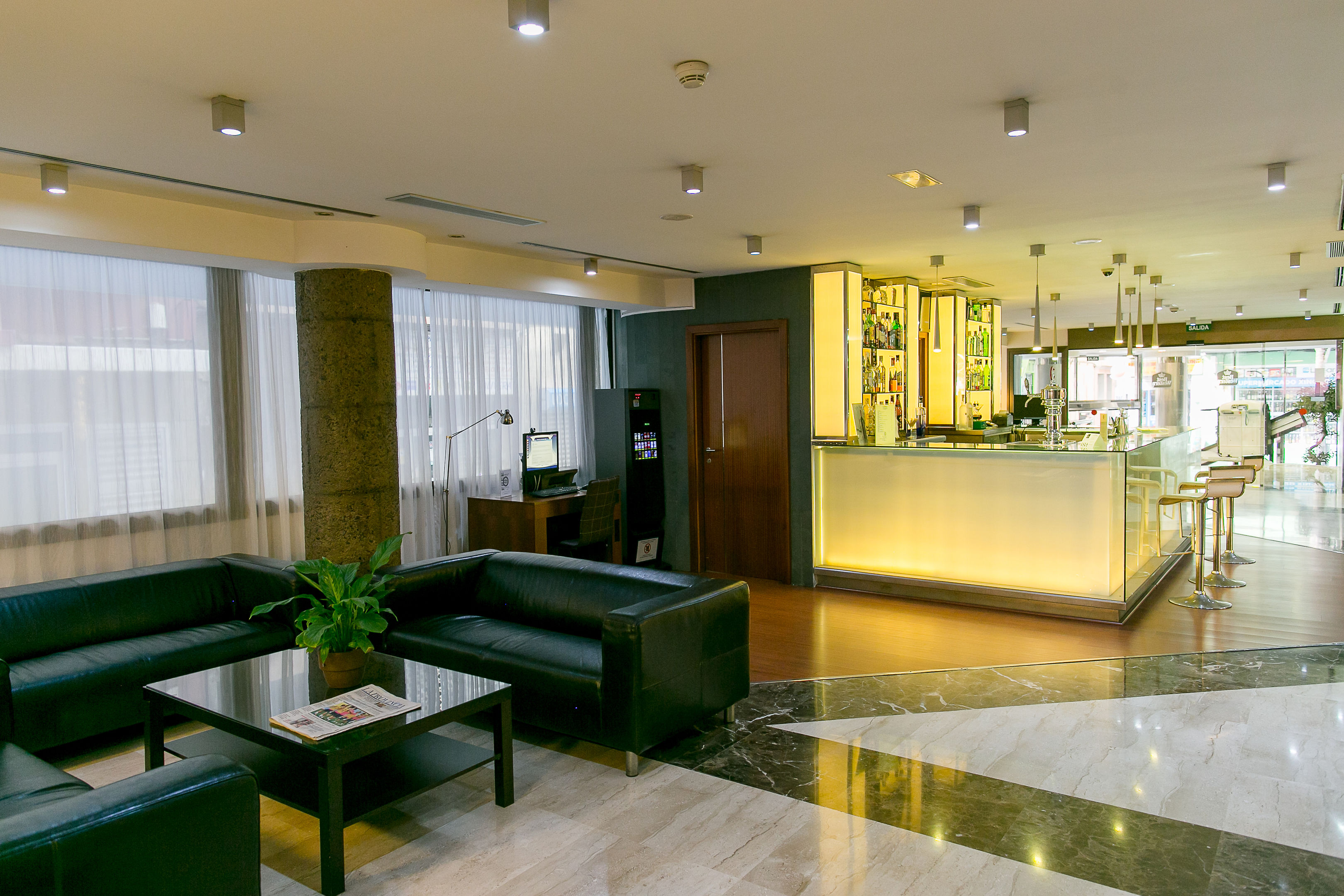 Lobby met receptie — Exe Las Palmas