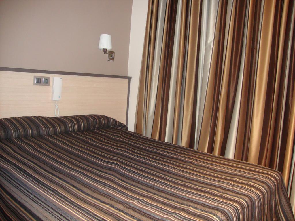 Hostal Las Flores image 1