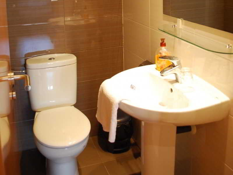 Hostal Las Flores image 3
