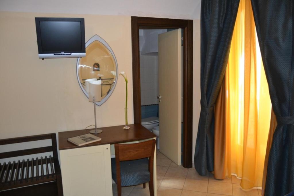 Al Pescatore Hotel & Restaurant image 3