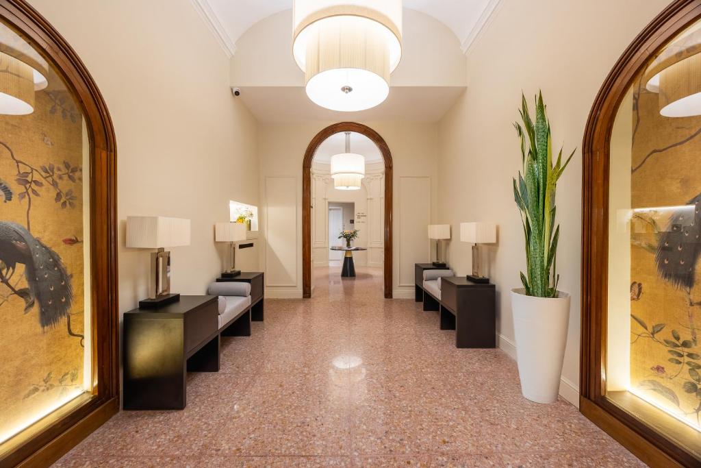 BH Hotel Roma foto 16