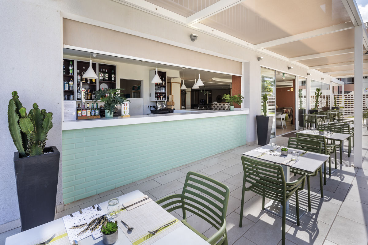 Hotel LIVVO Anamar Suites image 3