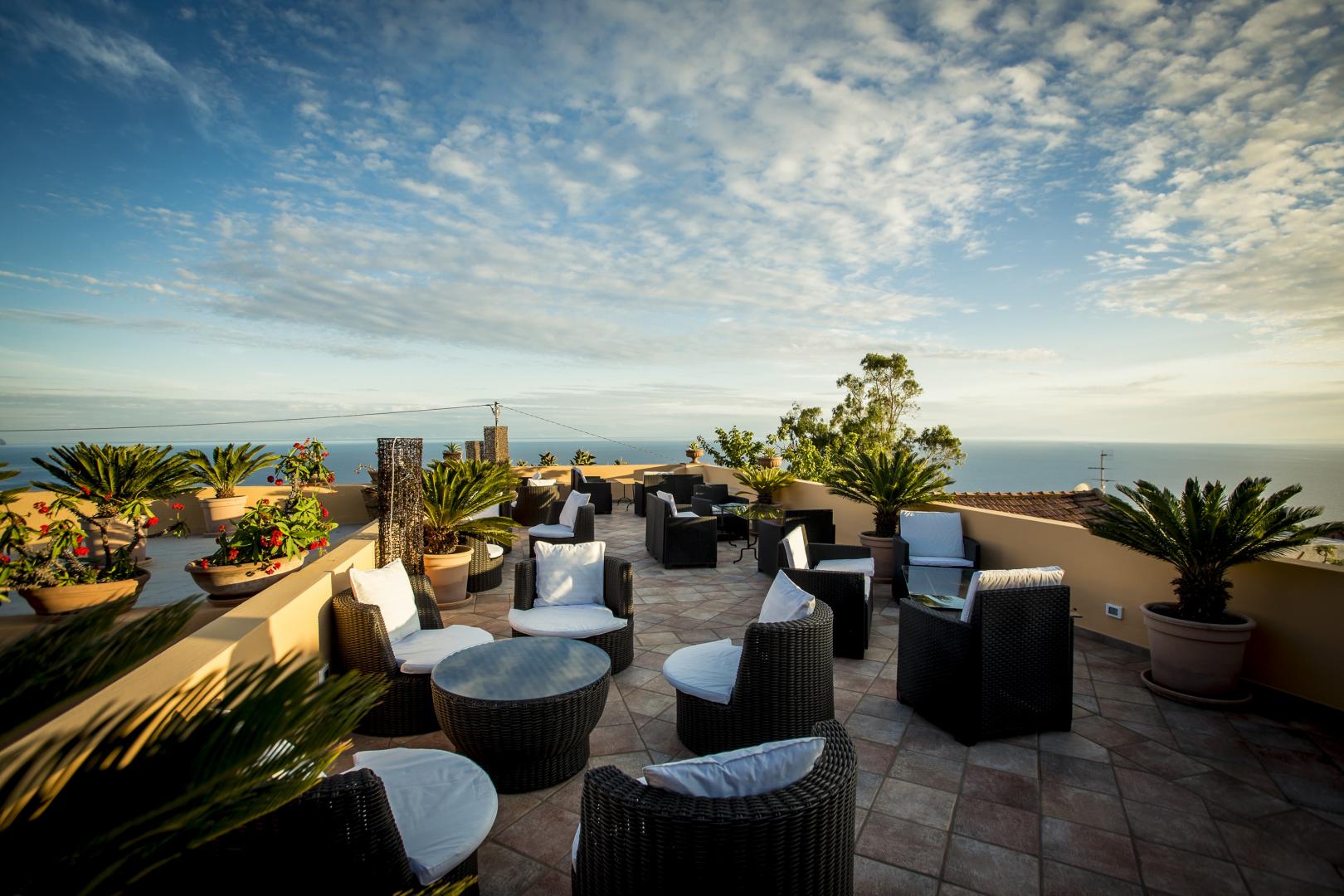 Residence-Hotel Al Belvedere Salina foto 9