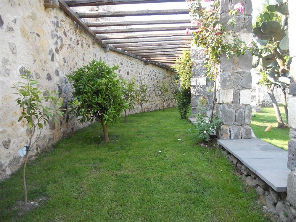 Binnenplaats — Maison Tresnuraghes