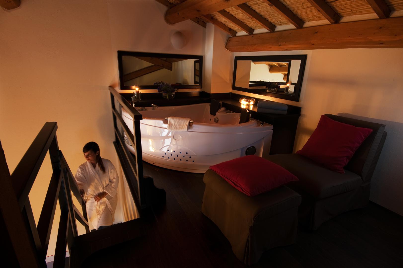 Suite met zithoek — Aquae Sinis Albergo Diffuso