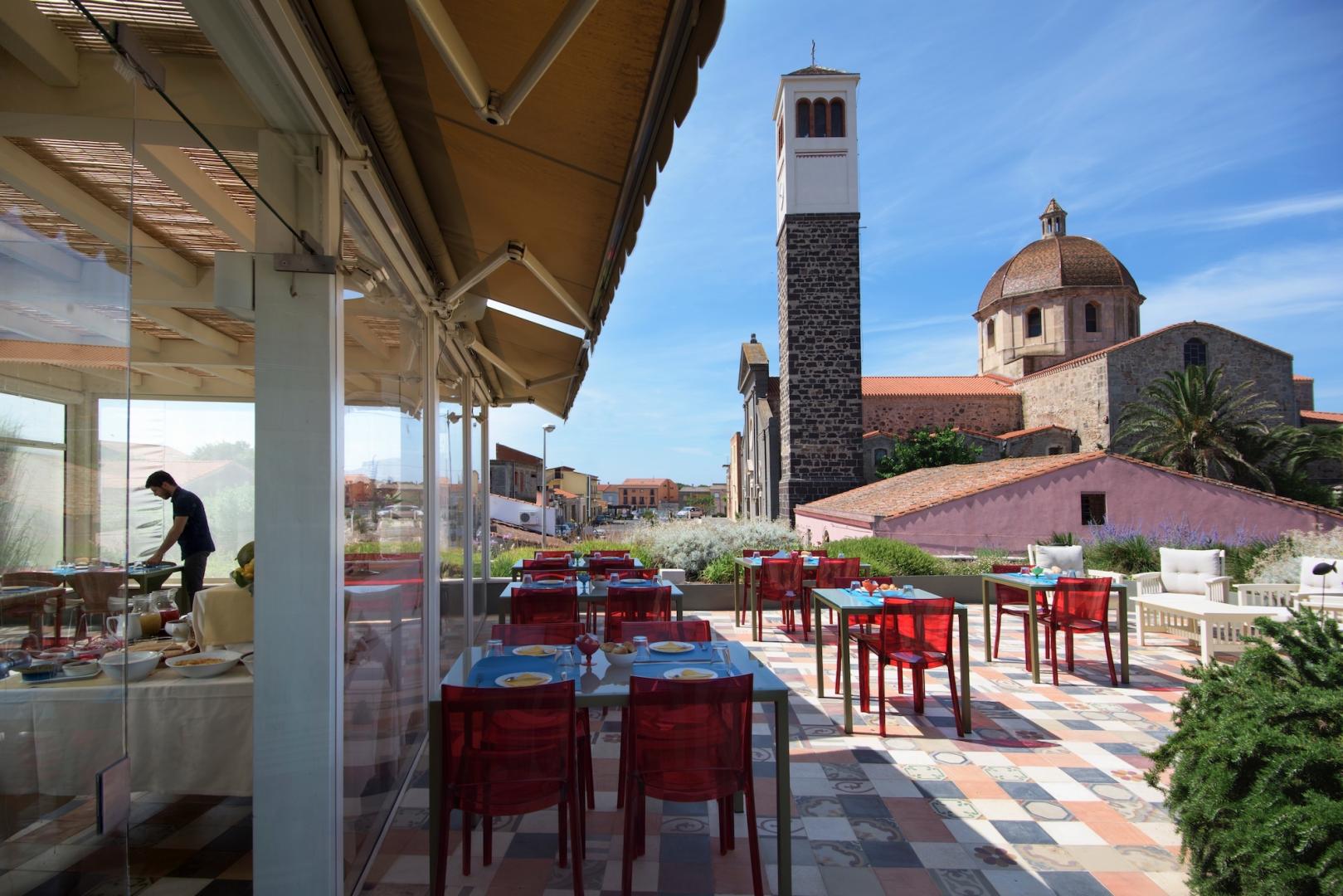 Restaurantterras buiten — Aquae Sinis Albergo Diffuso