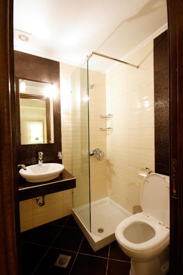 Theros Hotel foto 3
