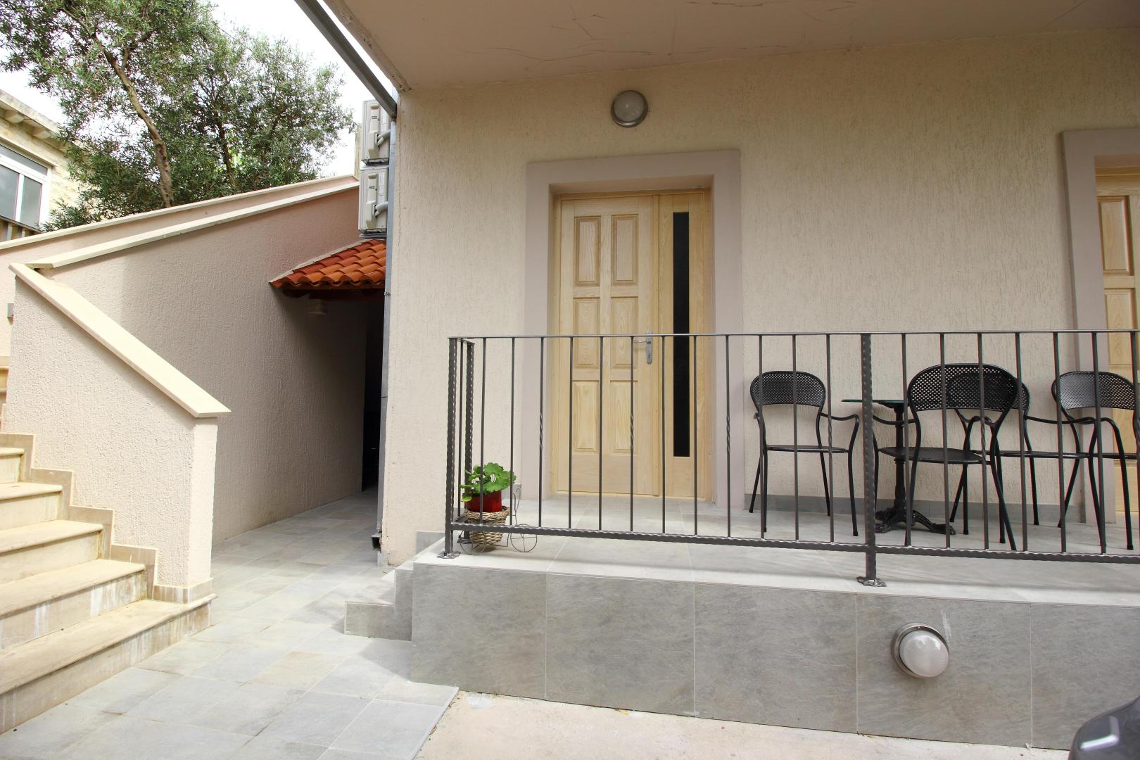 Apartments Dub Cavtat image 1