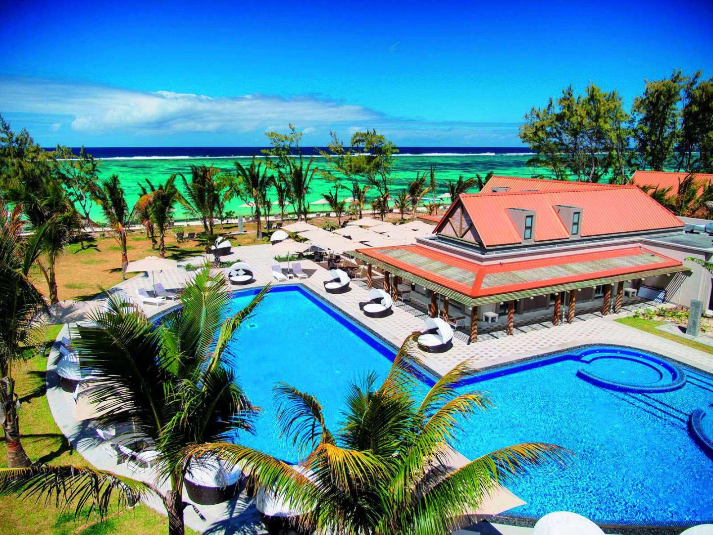 Crystals Beach Resort Belle Mare, a member of Radisson Individuals foto 18