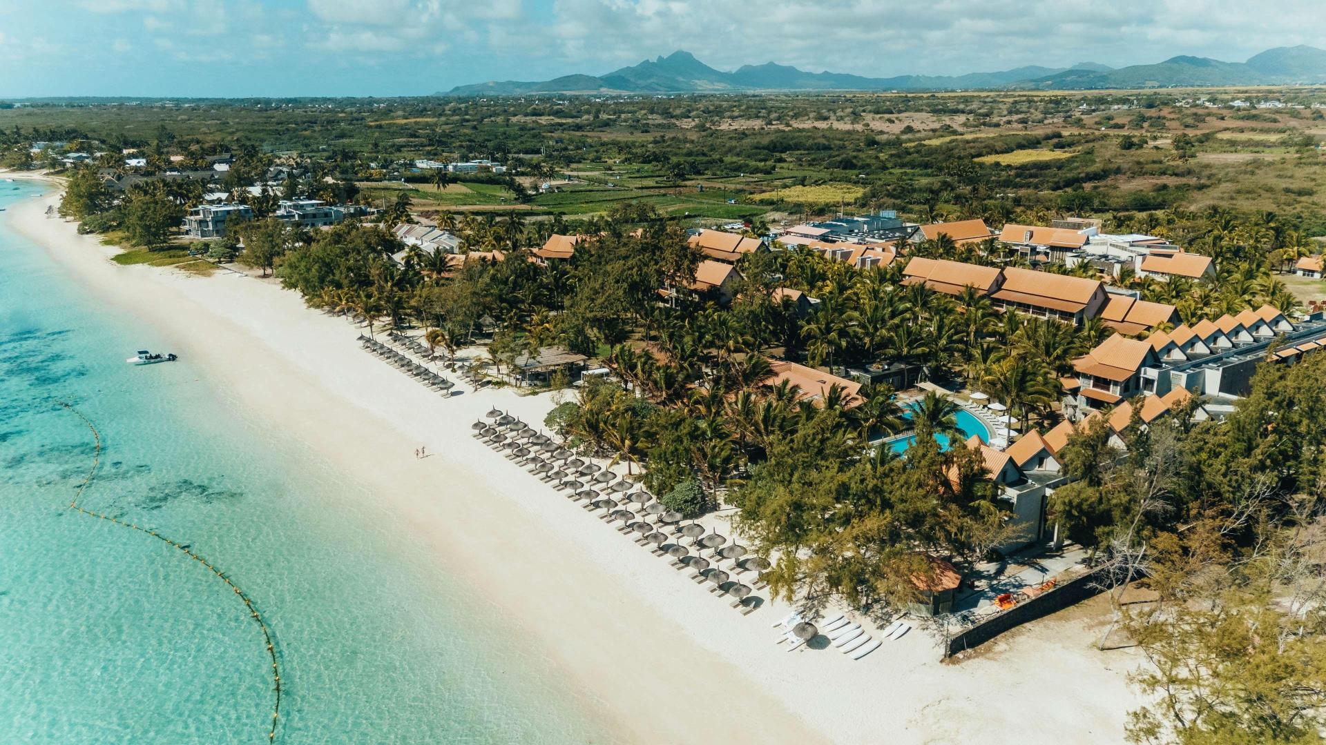Crystals Beach Resort Belle Mare, a member of Radisson Individuals foto 36