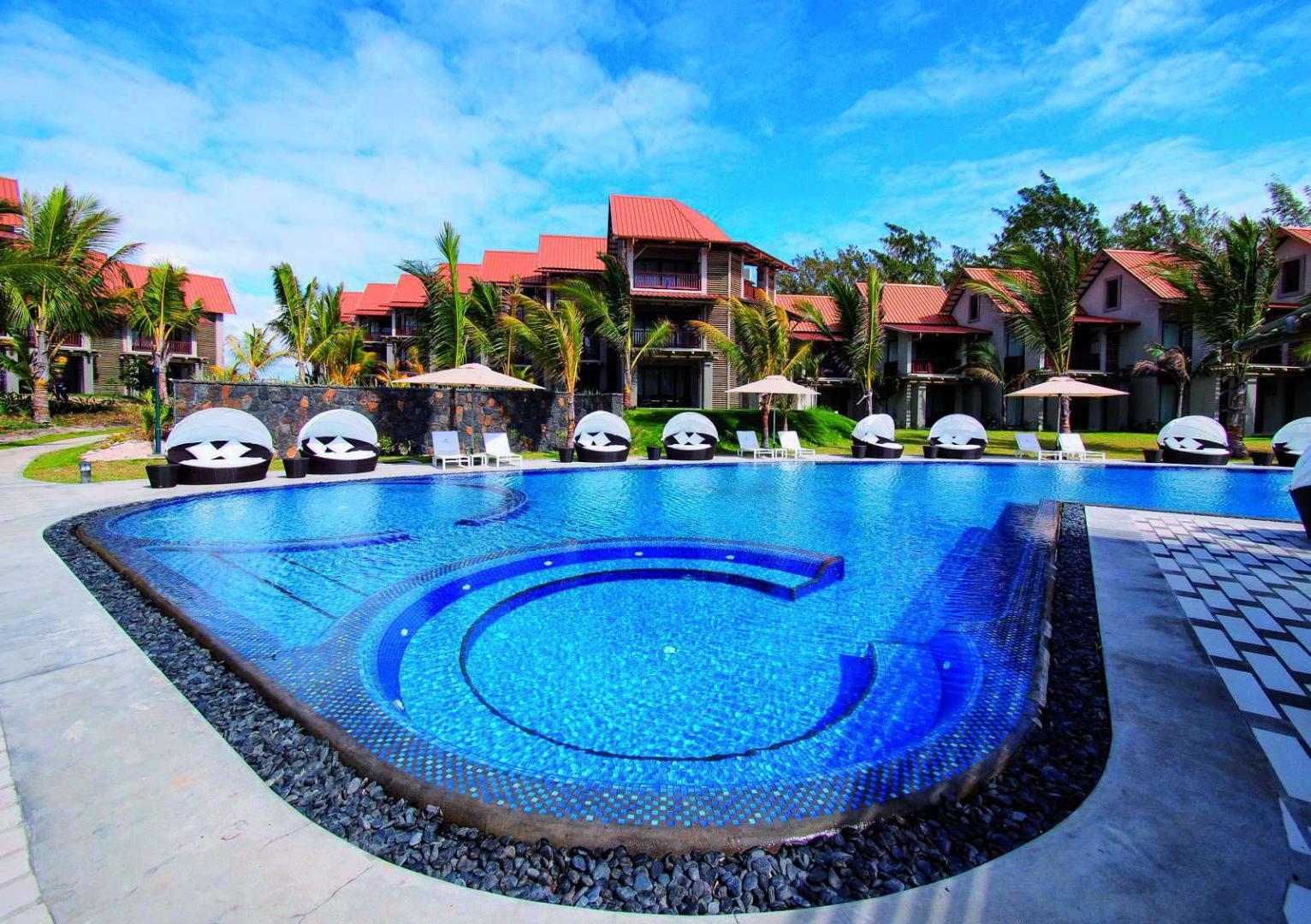 Crystals Beach Resort Belle Mare, a member of Radisson Individuals foto 6