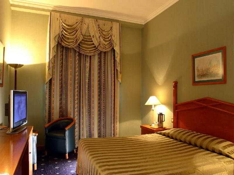 Hotel Sea View image 1