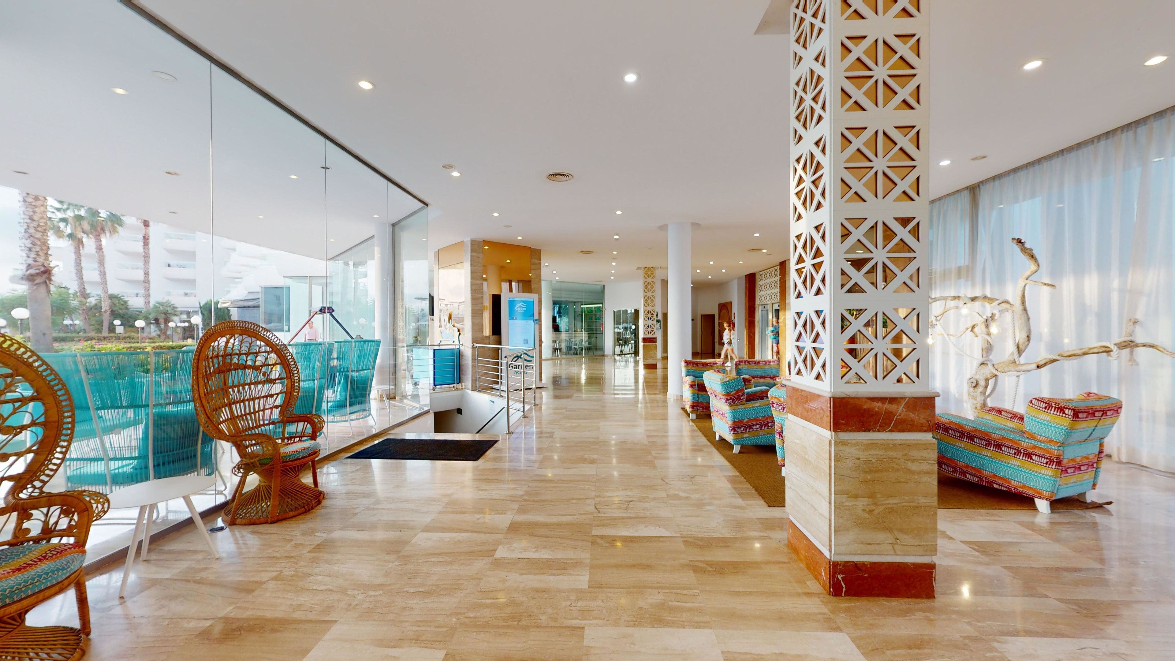 Tropic Garden Hotel & Apartments foto 12