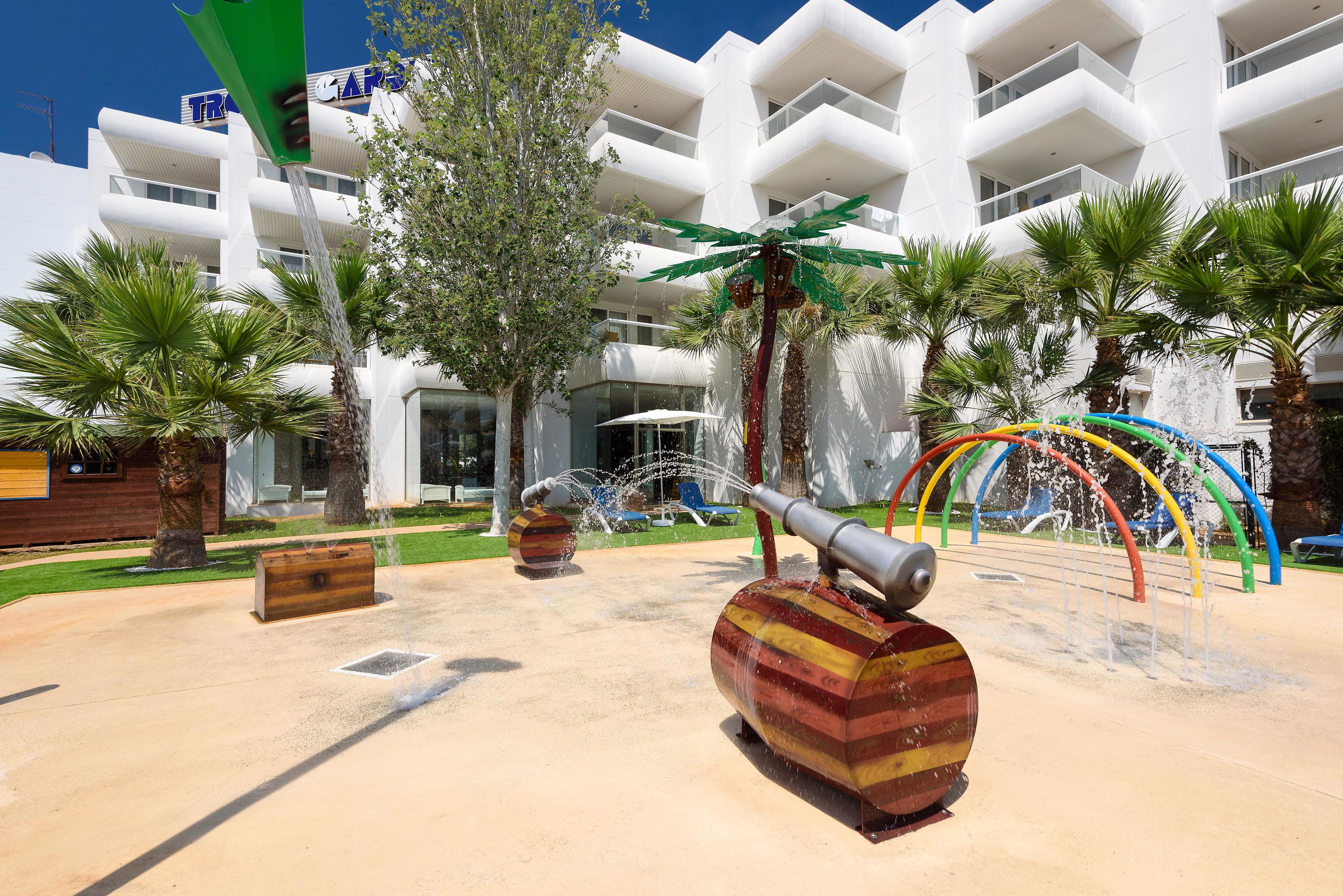 Tropic Garden Hotel & Apartments foto 69
