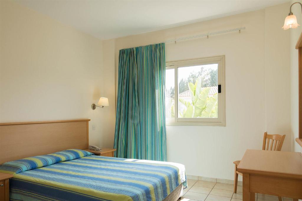 Tsokkos Paradise Village image 1