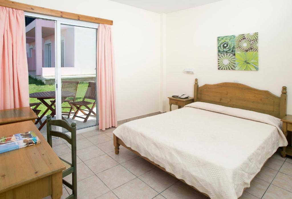Akamanthea Holiday Village foto 9