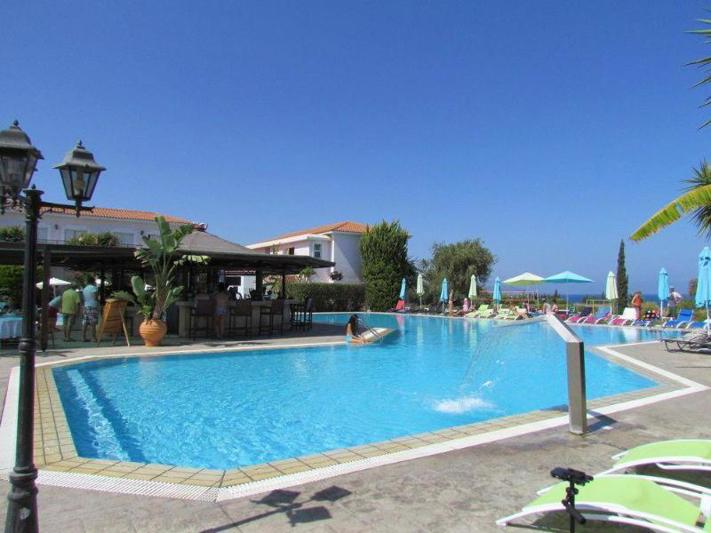 Akamanthea Holiday Village in Latsi (Latchi) - foto 3