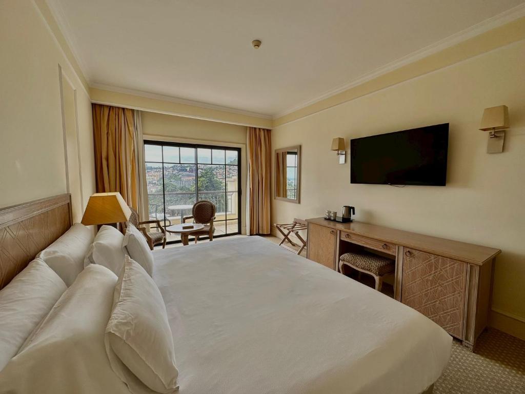 Quinta Funchal Gardens - Adults Only image 1