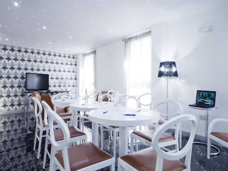 La Boutique Puerta Osario foto 23