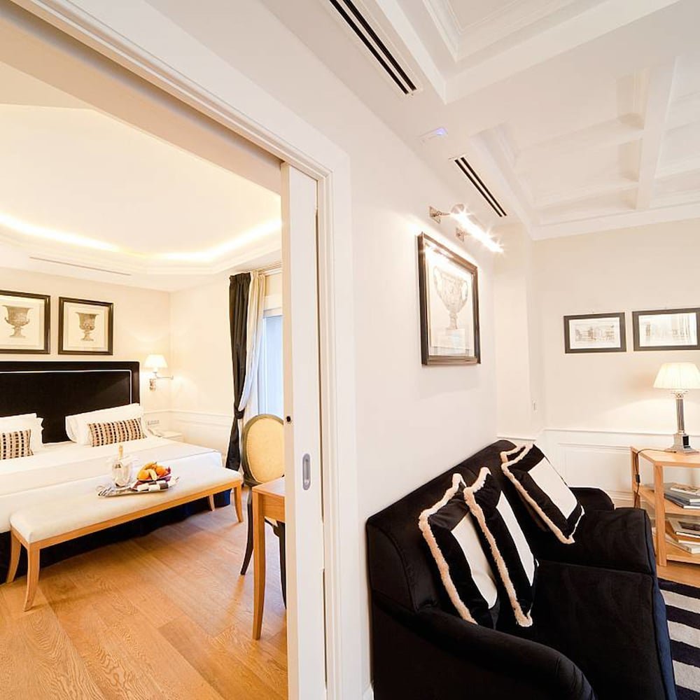 Trevi Palace Luxury Inn foto 30