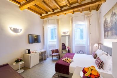 Trevi Palace Luxury Inn foto 2