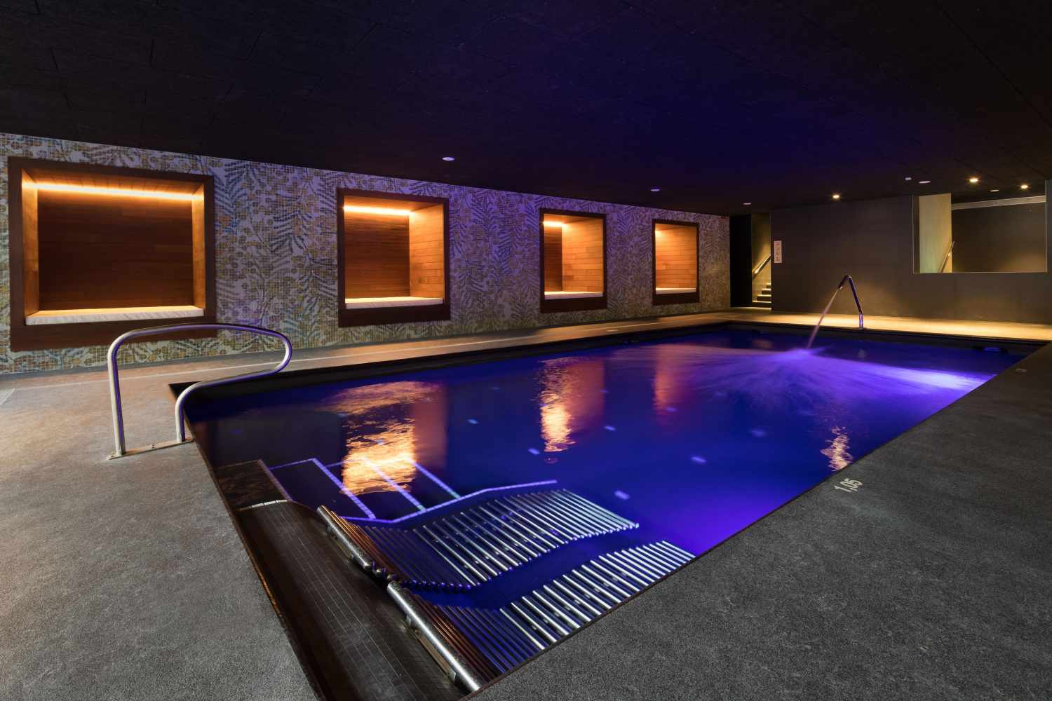 AQUA Hotel Silhouette & Spa image 1
