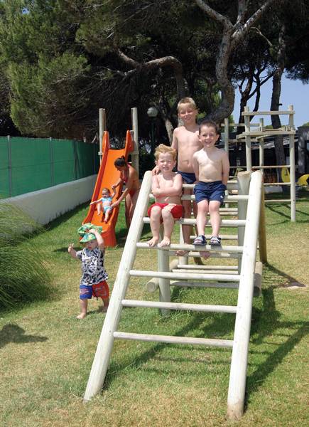 Bless Hotel Ibiza image 3