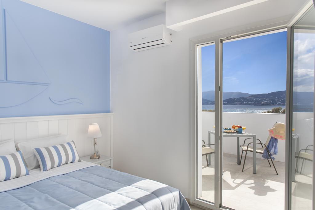 Kamer met zeezicht — Naiades Marina Hotel