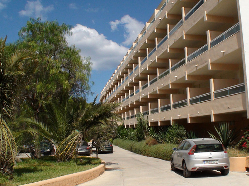 Els Pins Resort & Spa image 1