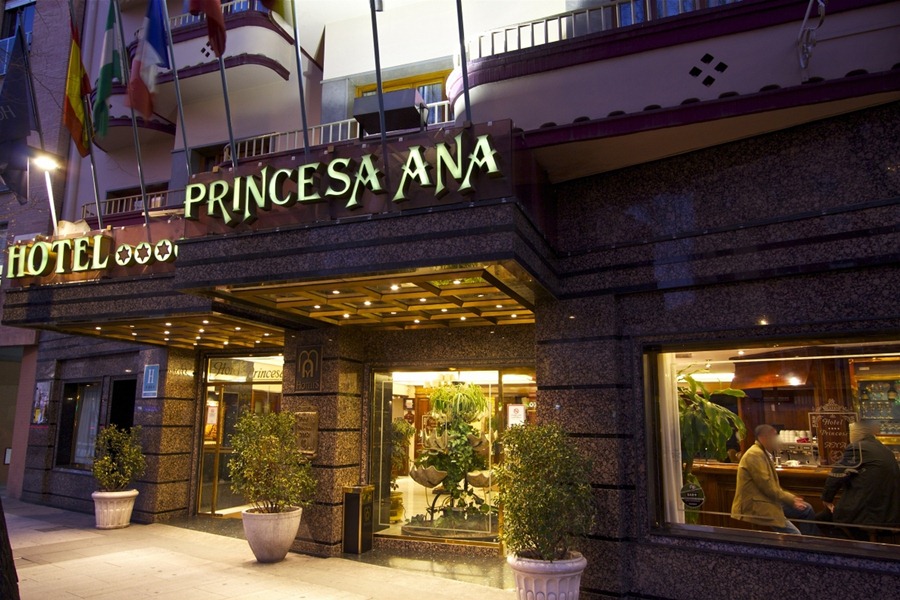 Hotel M.A. Princesa Ana image 2