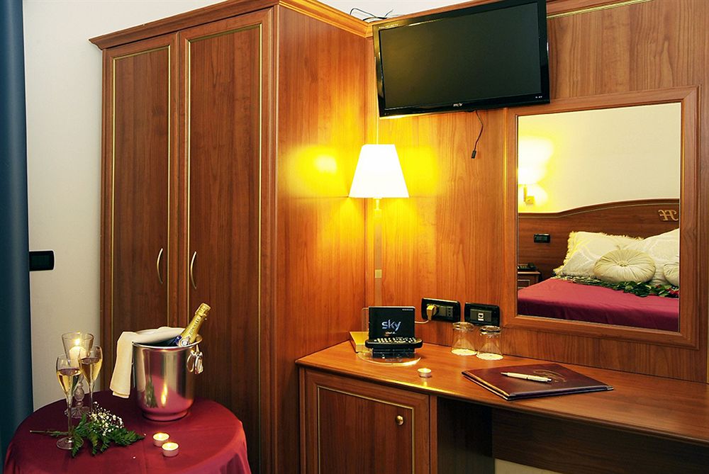 Fashion Hotel image 3